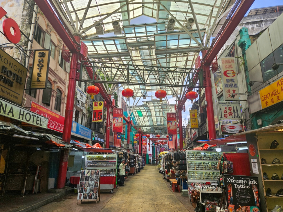 Petaling Street: Image credit : https://travellinghan.com/  