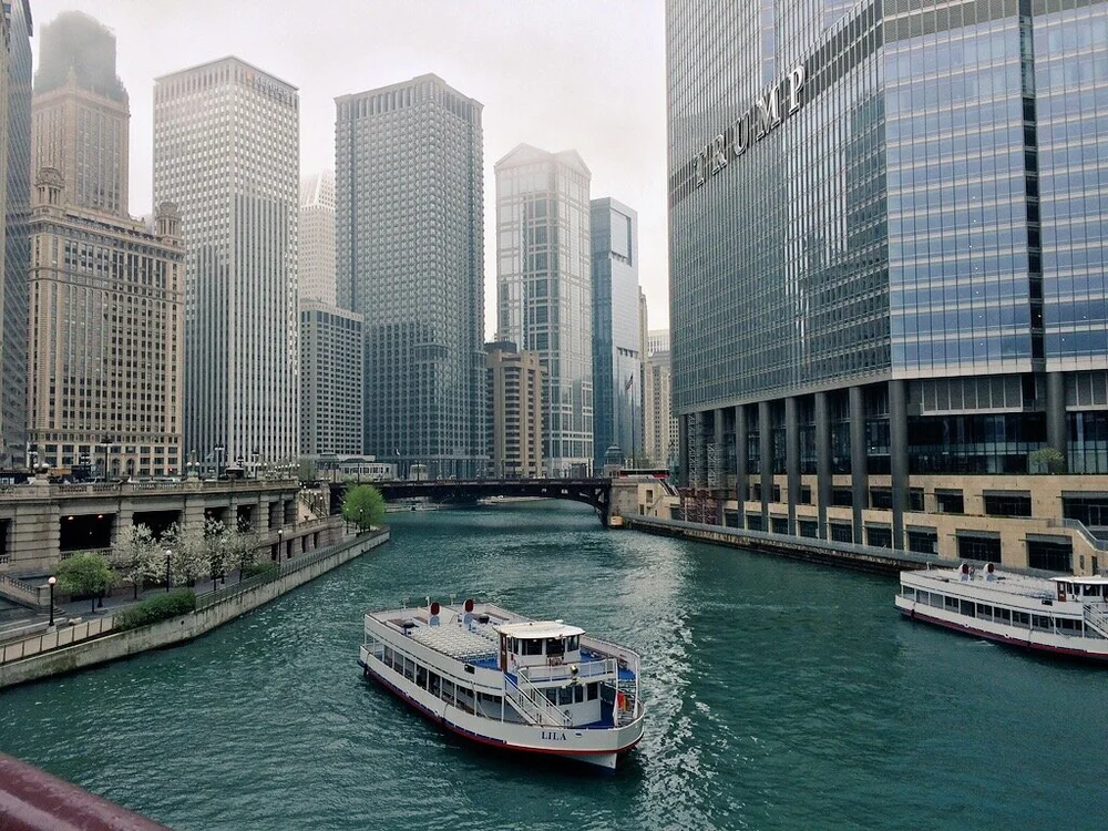 Life at Chicage. Image coutesy: https://images.squarespace-cdn.com/